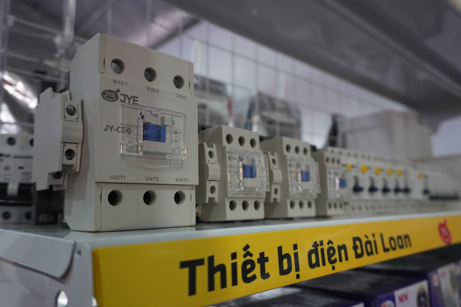 Tuyển dụng Nhân viên Kinh doanh